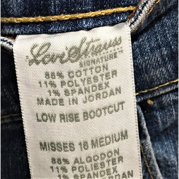 Distressed Levi Low Rise Bootcut Misses 18 Stretch Jeans - Picture 3 of 8